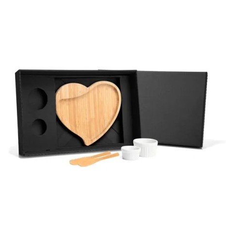 Kit para Petisco com Tábua Formato Coração 5 Pçs Personalizado
