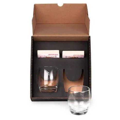 Kit Whisky com Baralho e Copos Personalizado